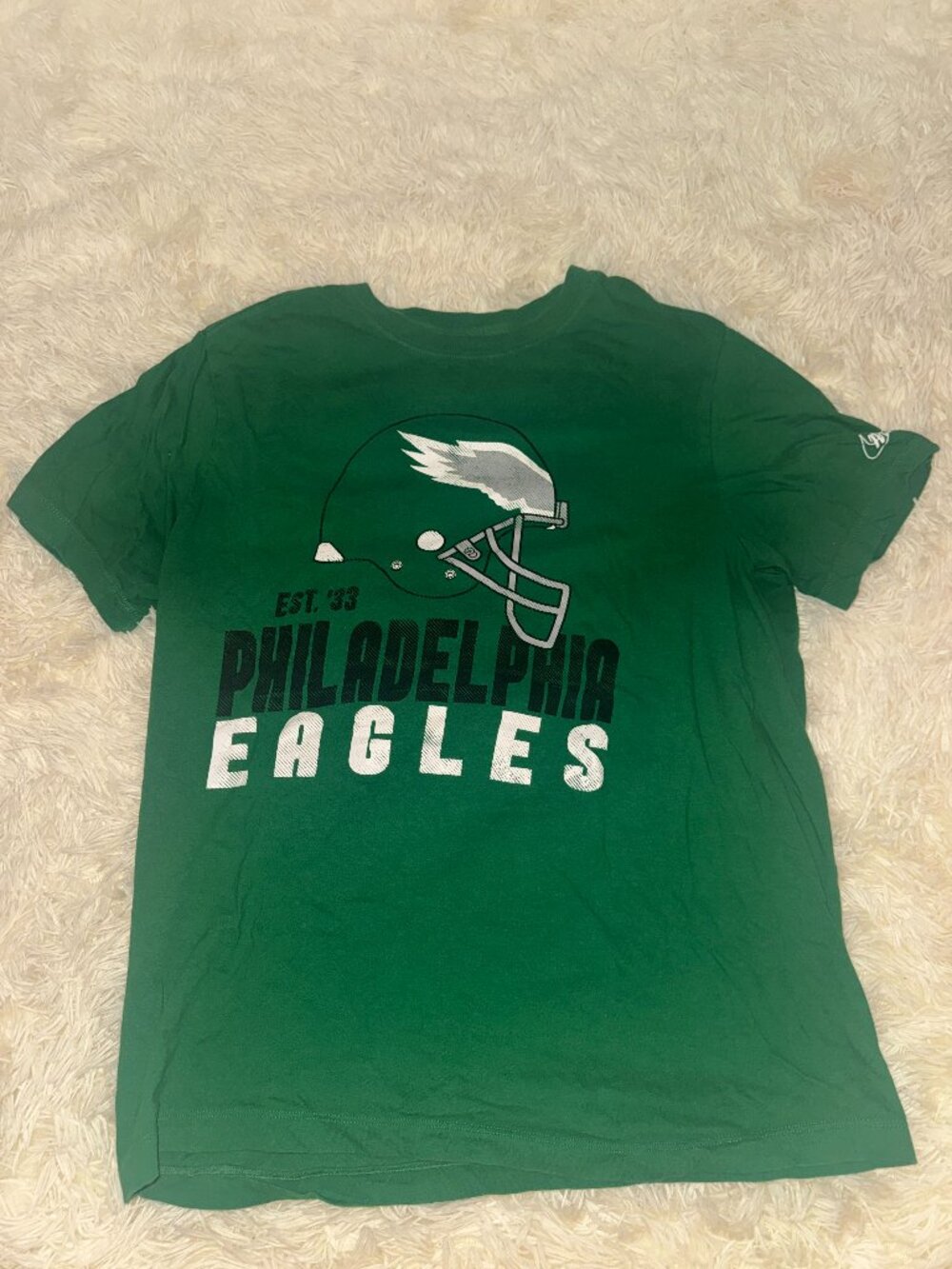 Philadelphia Eagles Kelly Green Helmet Graphic T-Shirt